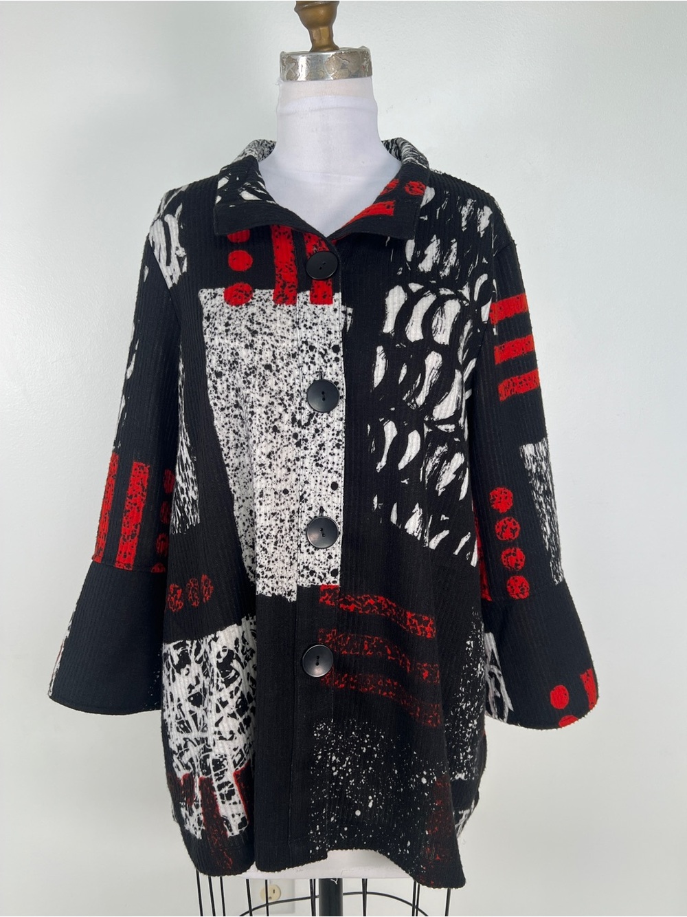 Ali Miles Large Women's Black, White & Red Patterned Button Front Top Tunic NWT